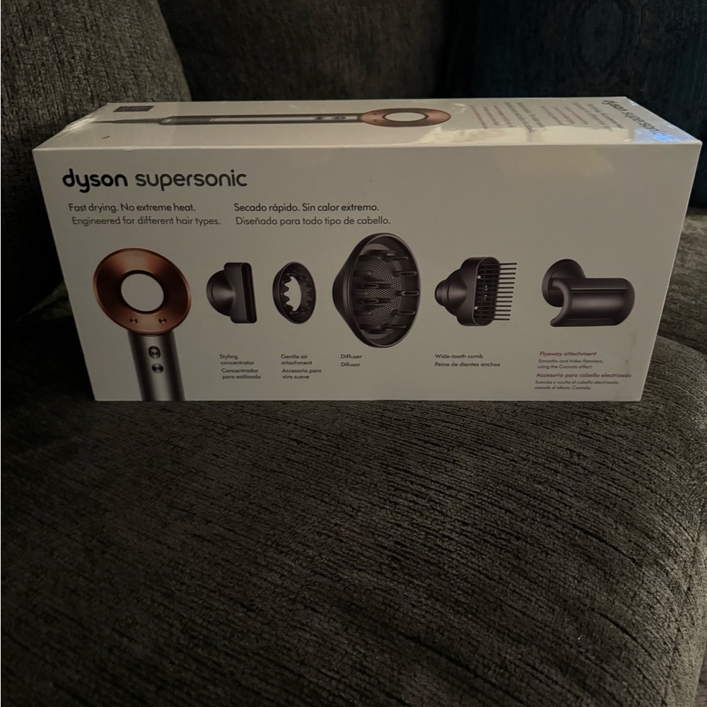 DYSON NIB SUPERSONIC BLOWDRYER